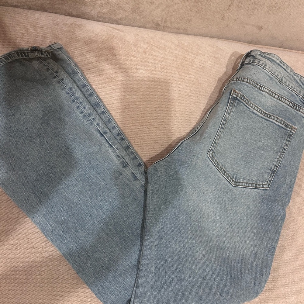H&M Light Blue Straight Leg Women's Jeans